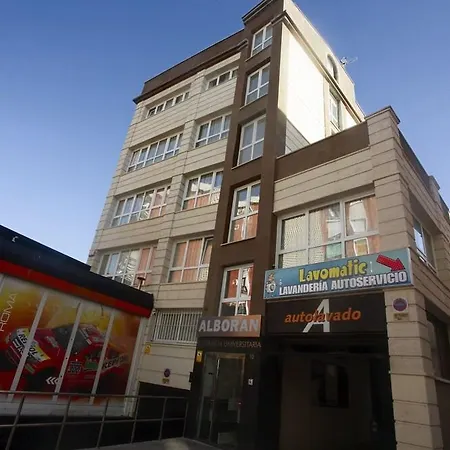 Residencia Universitaria Alboran Отель